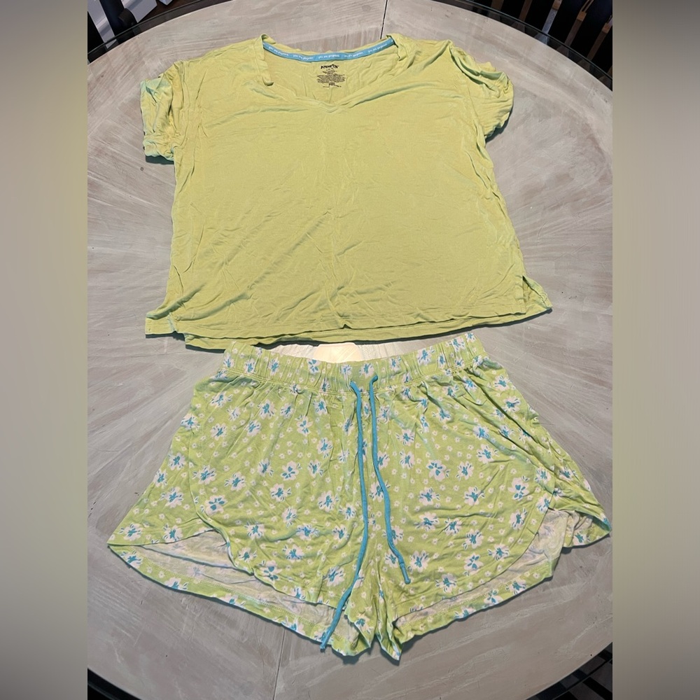 Large pajama set